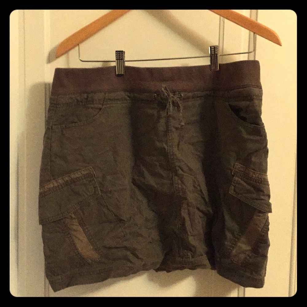 Cotton linen Prana mini cargo skirt